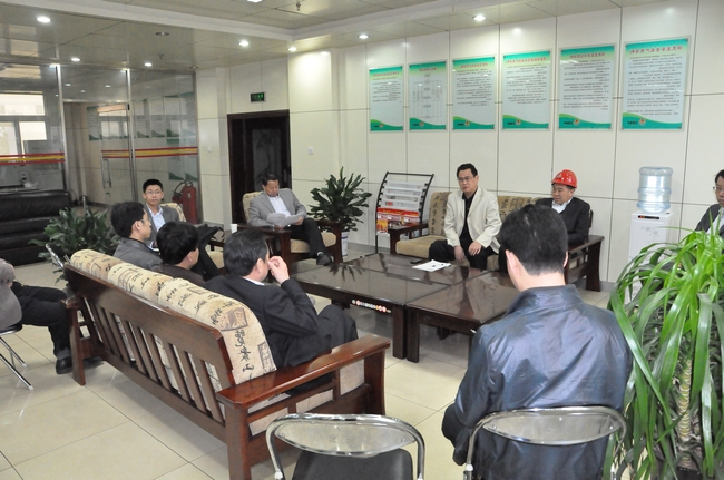 花园煤矿成功举行雨季“三防”演练