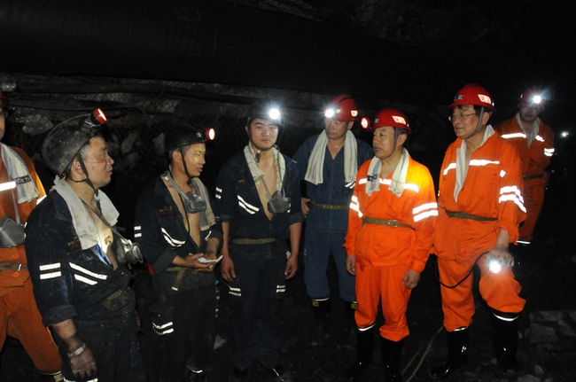 集团公司党委书记乔志猛到安居煤矿调研