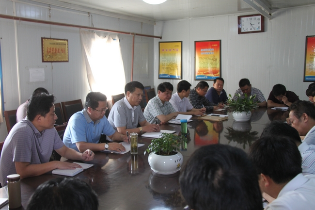 集团公司总经理张广宇一行到朱家峁煤矿检查指导工作