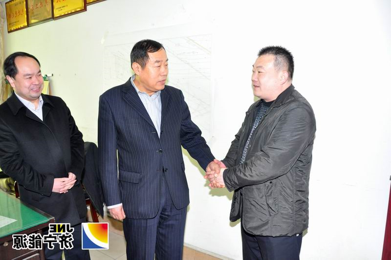 乔志猛到义桥煤矿慰问干部职工