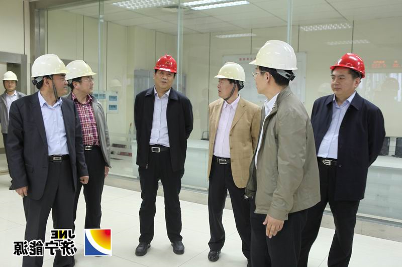 张广宇会见潍坊亚星集团董事长曹希波