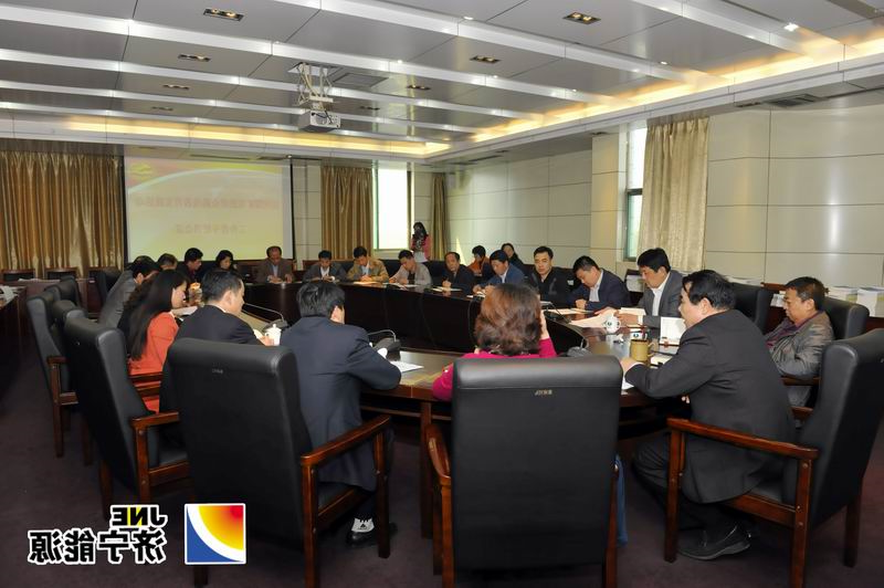 运河煤矿召开党的群众路线教育实践活动工作骨干培训会