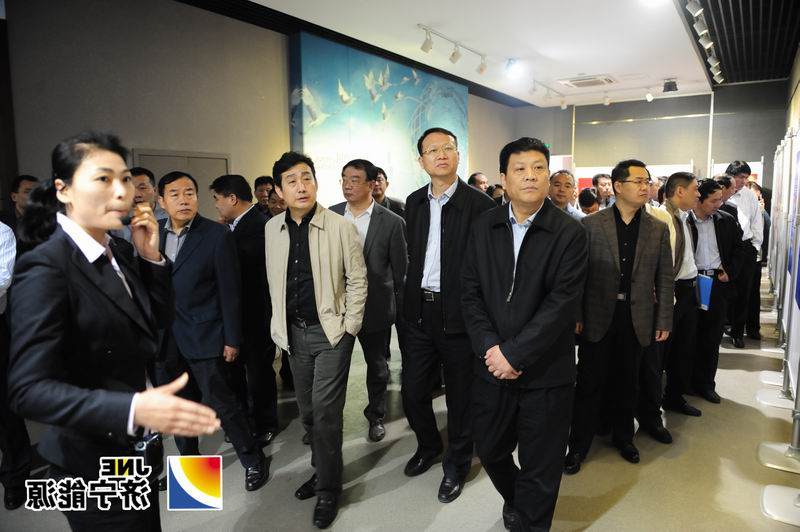 集团公司组织集中参观济宁市“以身边事教育身边人”警示教育图板展