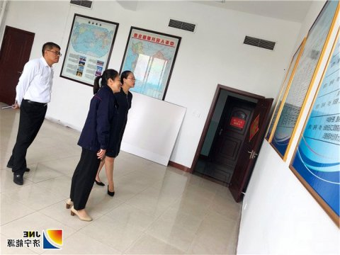 孟进到培训中心开展工作调研