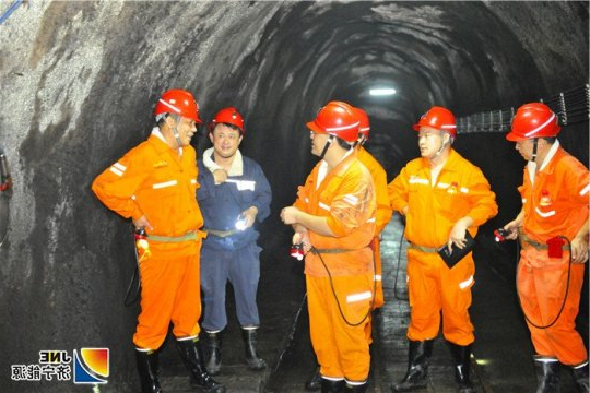 【新闻纪实】指明了前进的方向——集团公司党委副书记、总经理张广宇到运河矿检查指导工作纪实