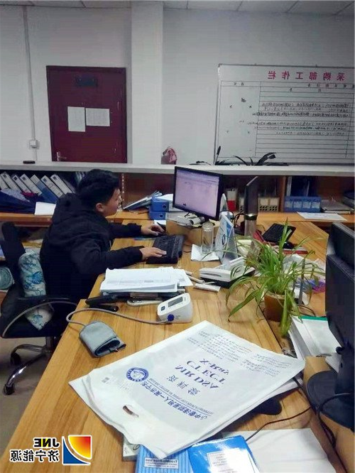 1566787148103943.jpg 带病坚持工作.jpg