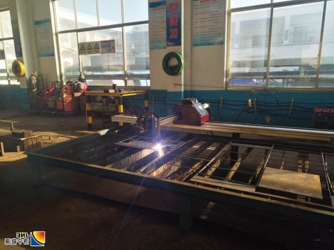 金桥煤矿数控切割机实现无人作业