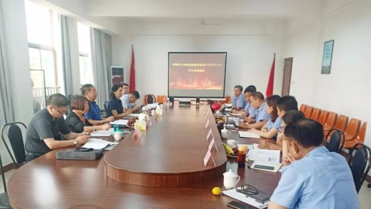 王吉文带队到非煤企业组织召开经济分析会