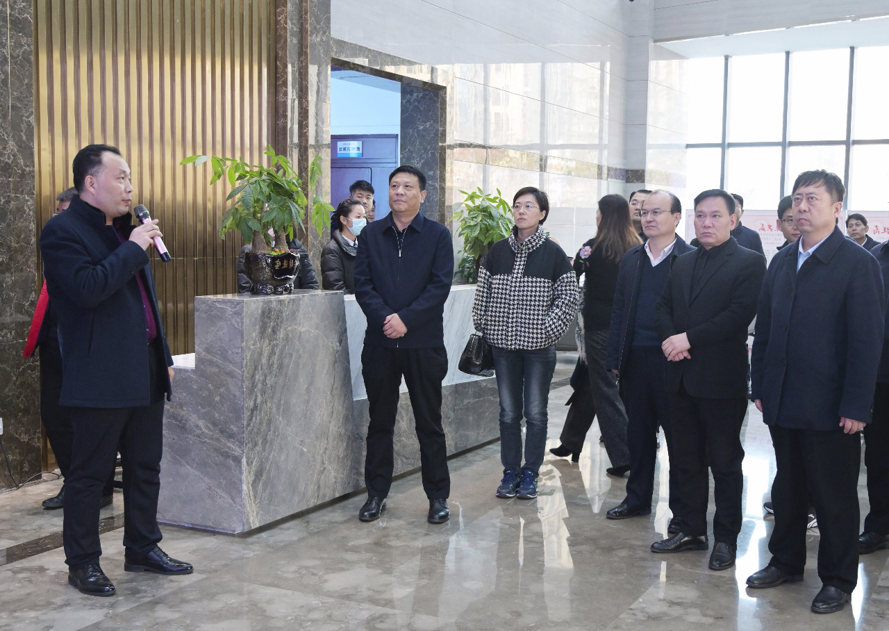 党建引领促发展  集团公司召开党建引领改革发展现场观摩会15.jpg