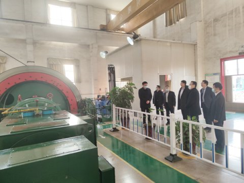 徐青到义桥煤矿督导检查安全生产和疫情防控工作