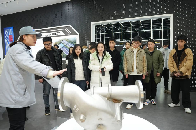 1675987747253163.png image.png